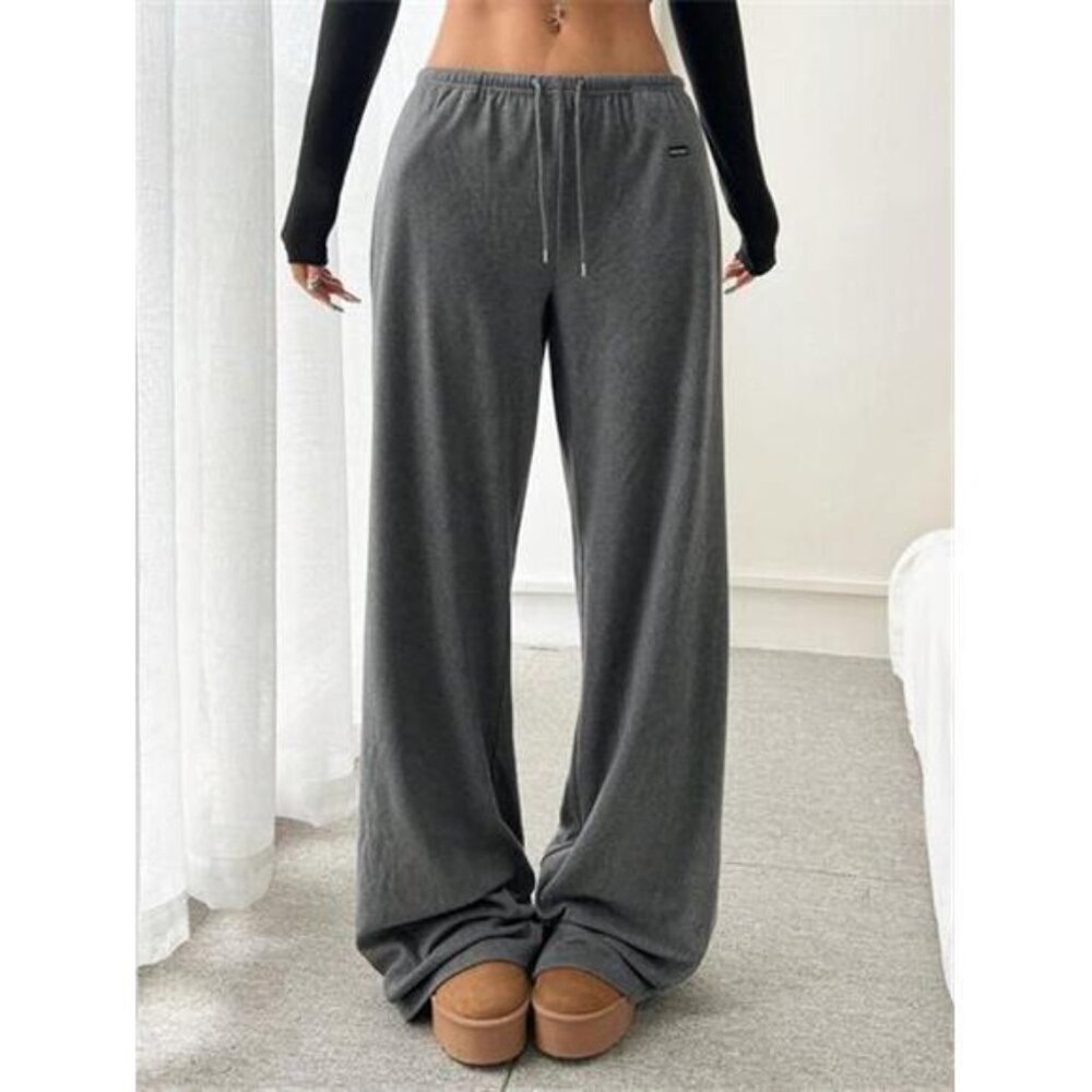 Relaxed Fit Drawstring Pants - Picture 2 of 16
